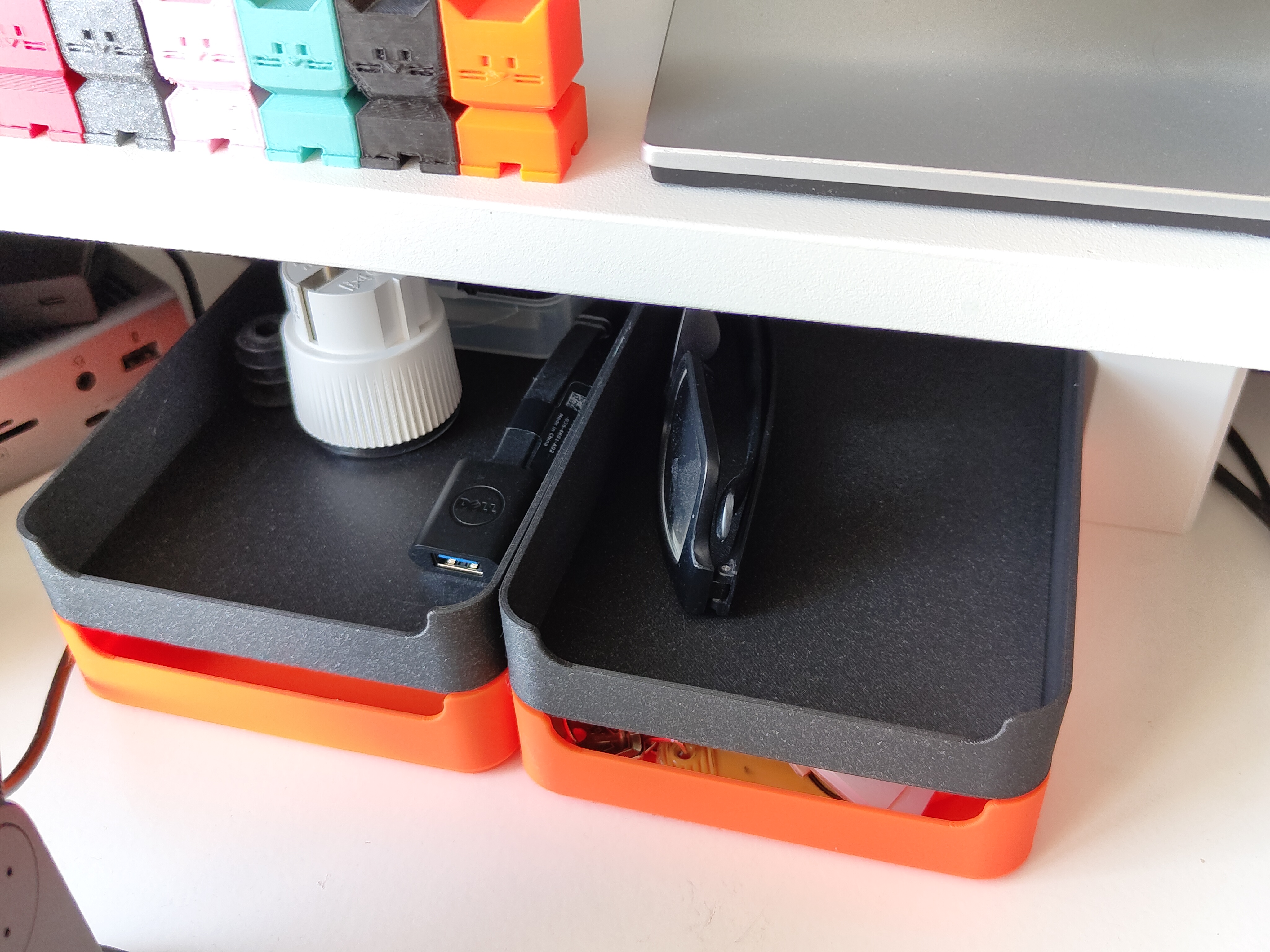 Stackable storage tray - photo 3