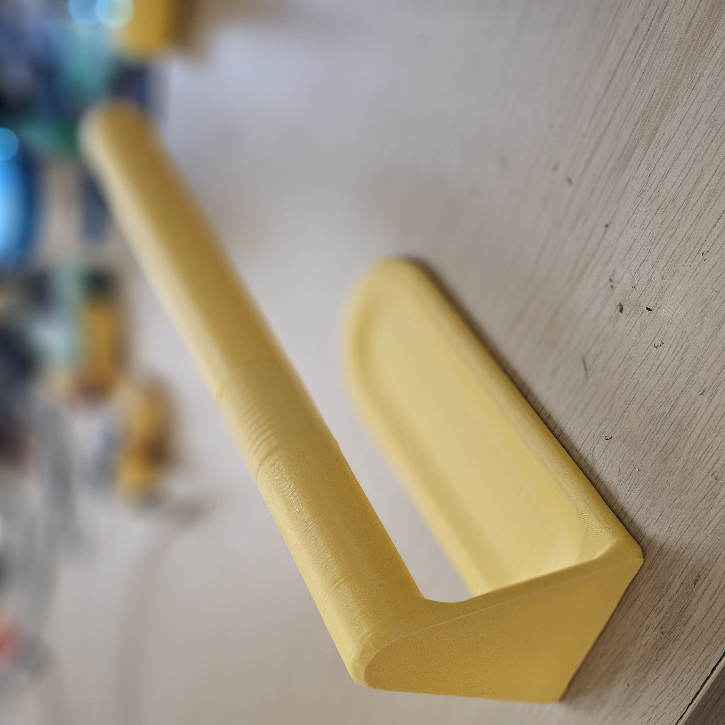 Simple wall or under mounted kitchen towel holder - photo 3