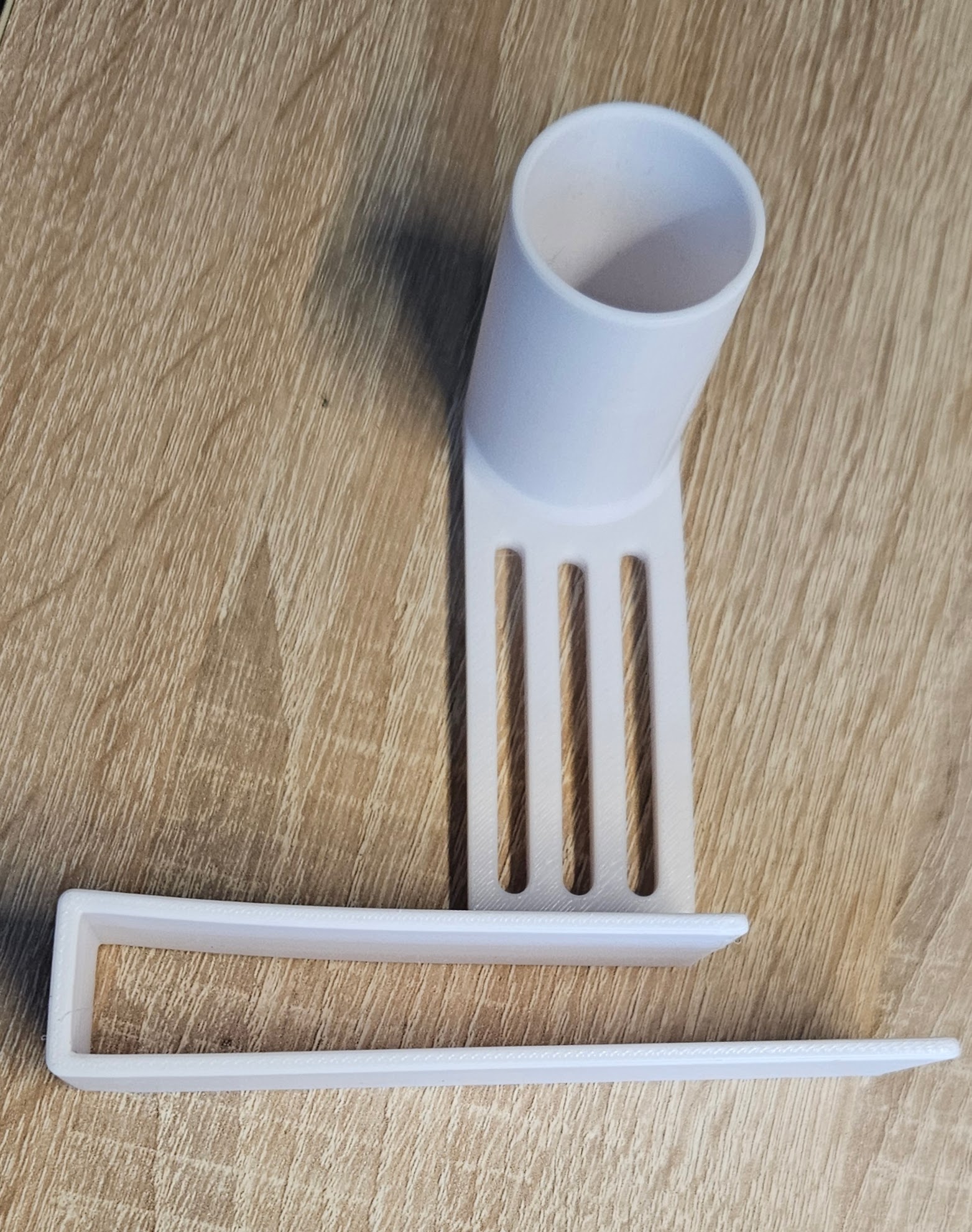 Kitchen paper towel hanger - photo 3
