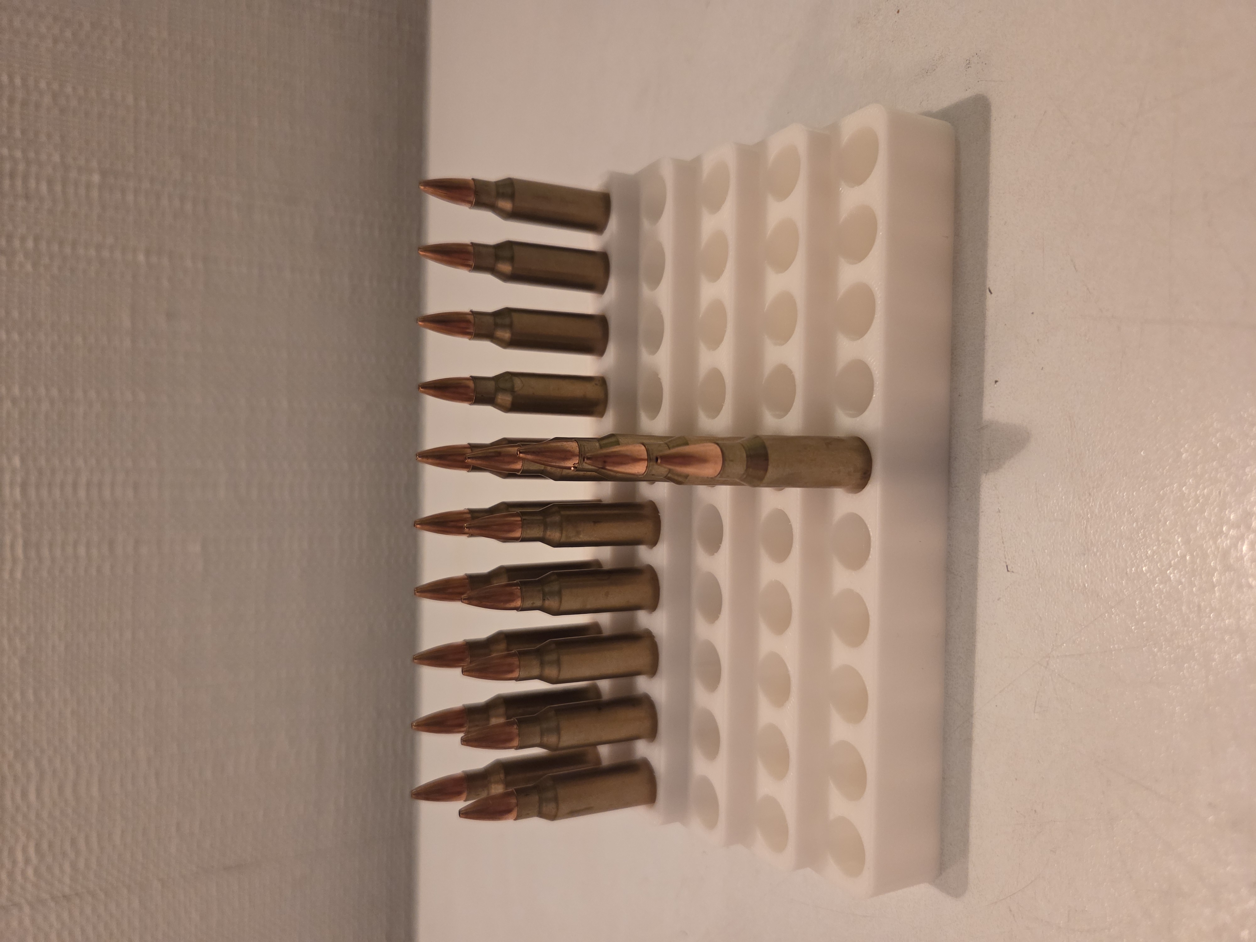 Reloading tray .223 -> (243 / 6,5x55 / 308 / 3006 / 9,3x62 etc) - photo 2