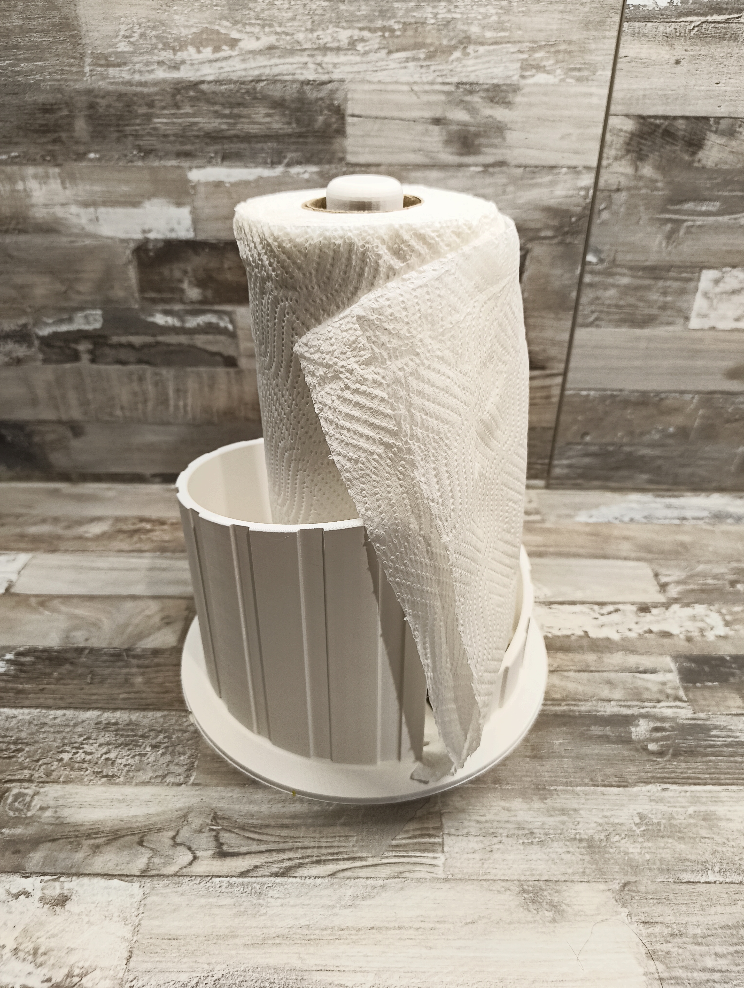 Simple Minimal Kitchen Paper Towel Holder