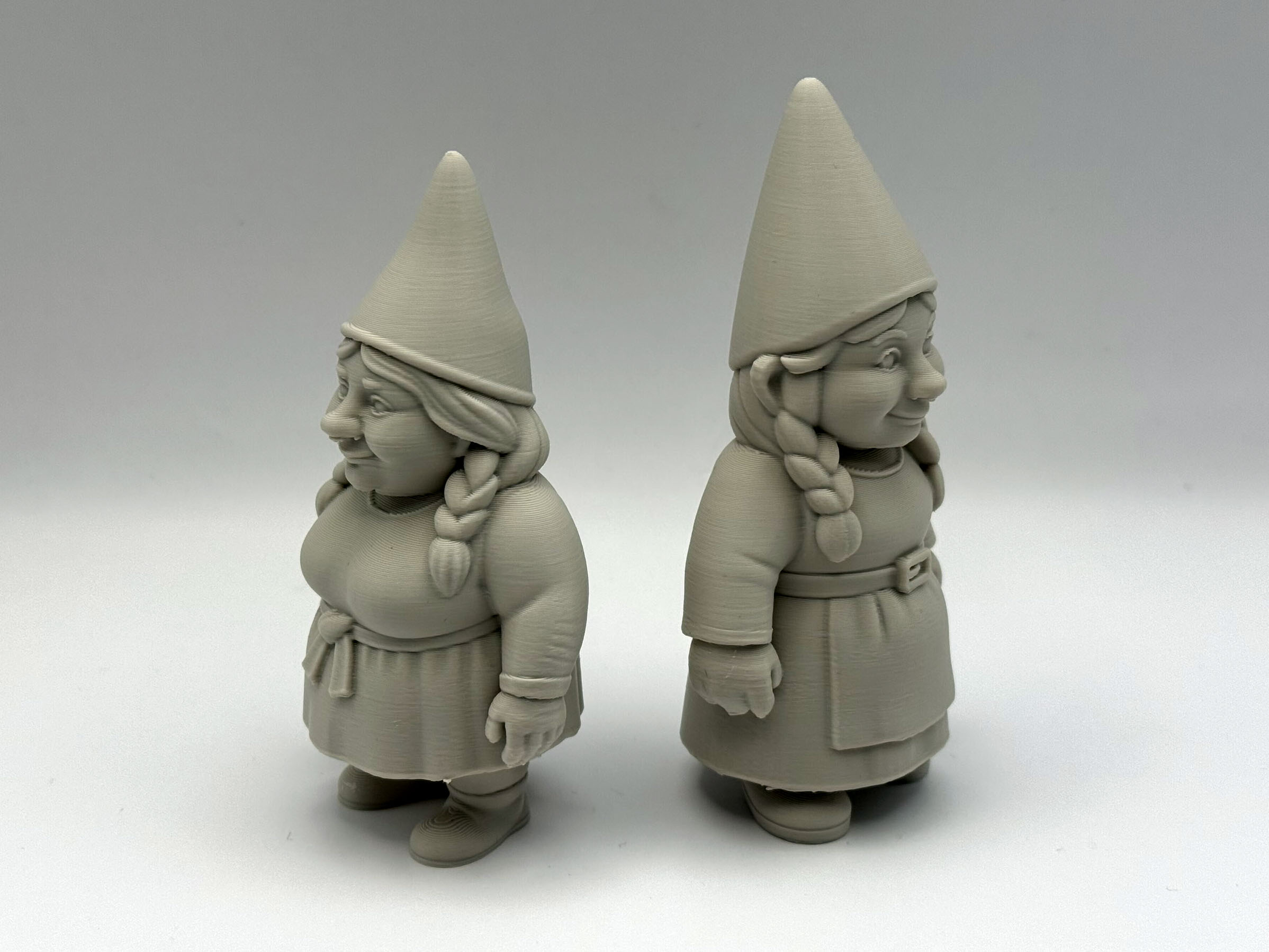 Two Female Garden Gnomes - photo 2