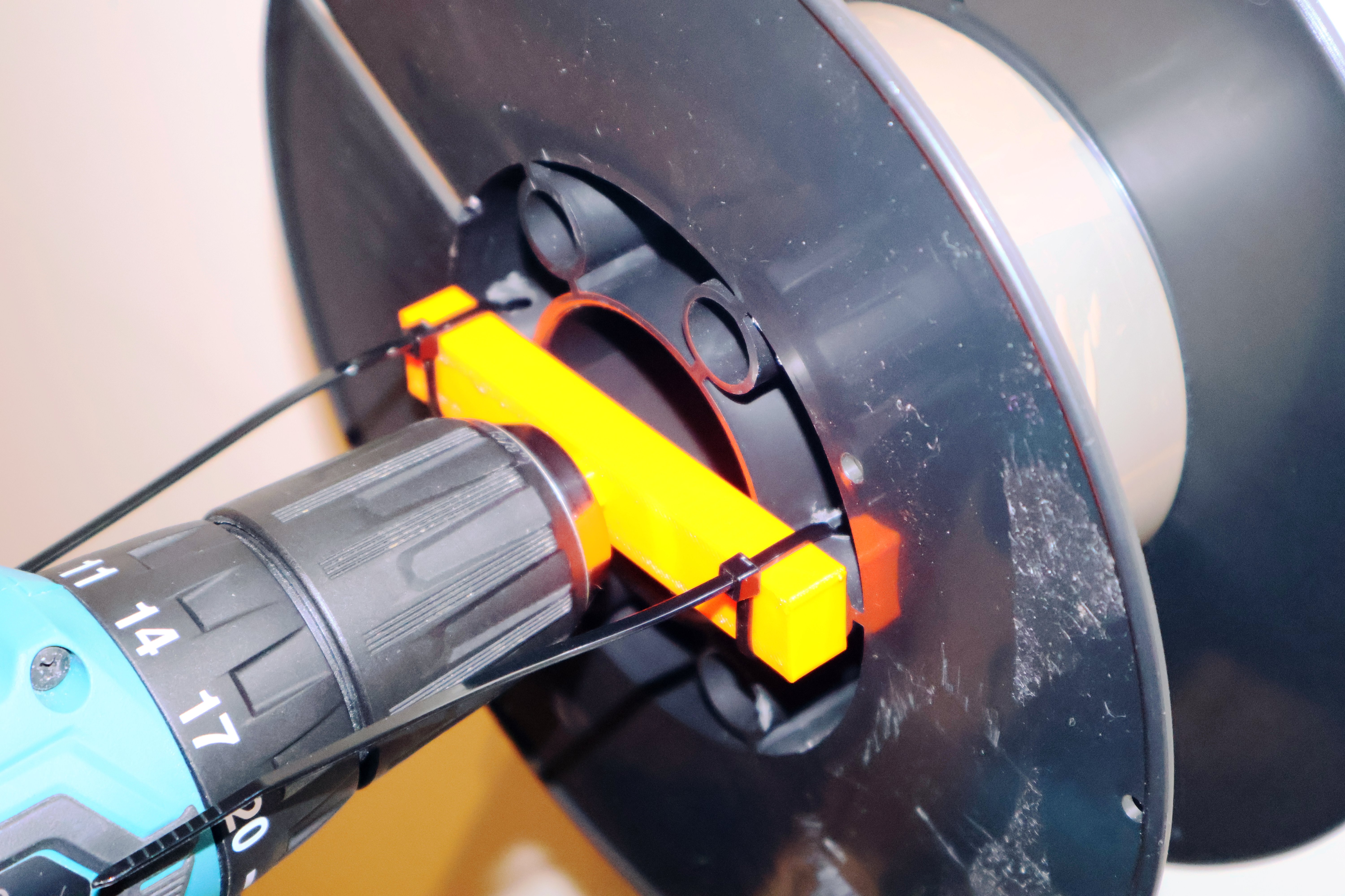 Respooling adapter tool - photo 4