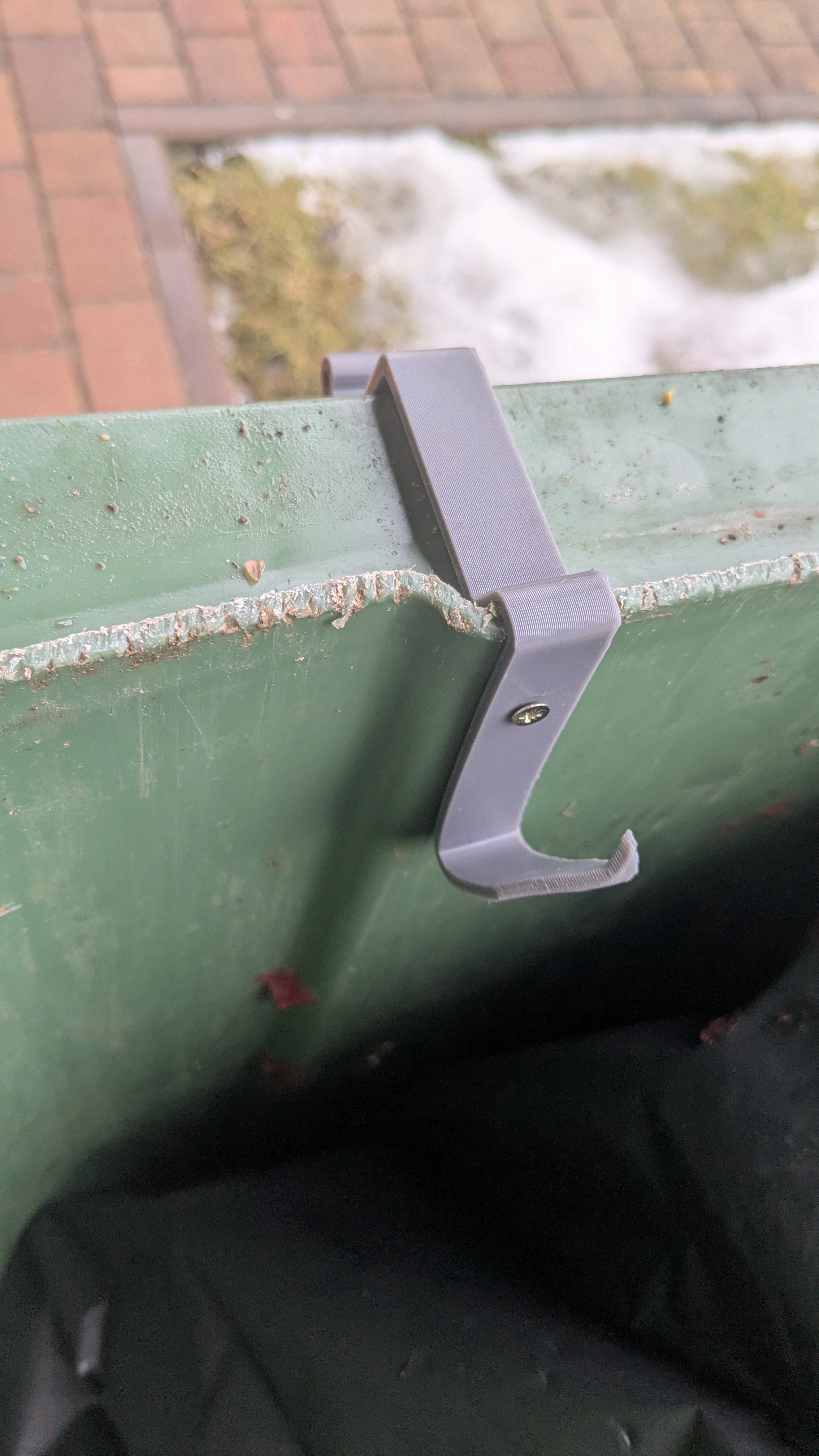 garbage bag clip - photo 2