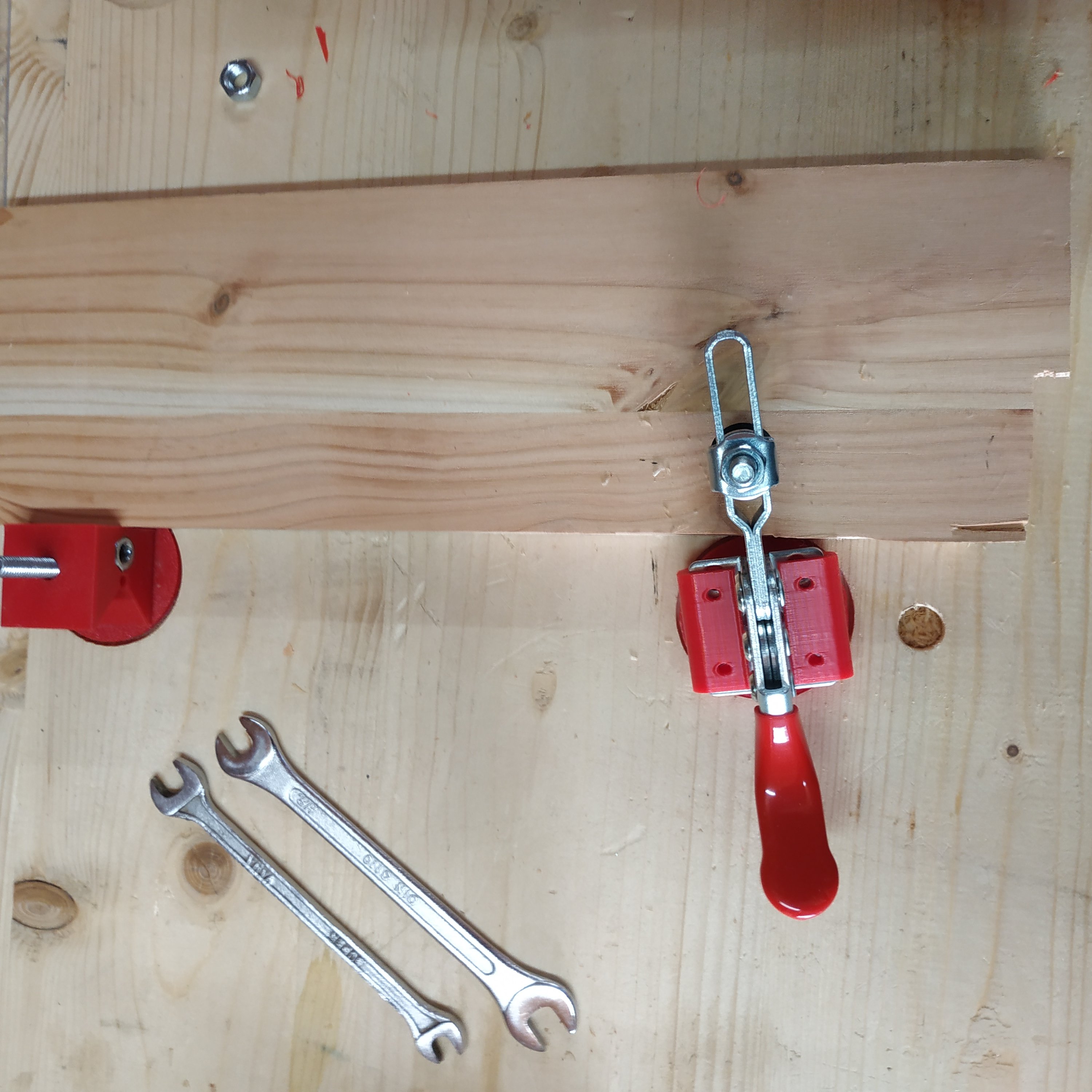 clamp support woodwork