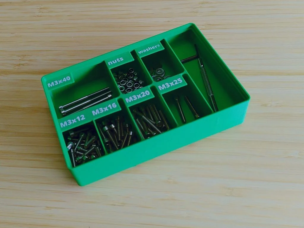 Trayfinity: parametric gridfinity storage trays