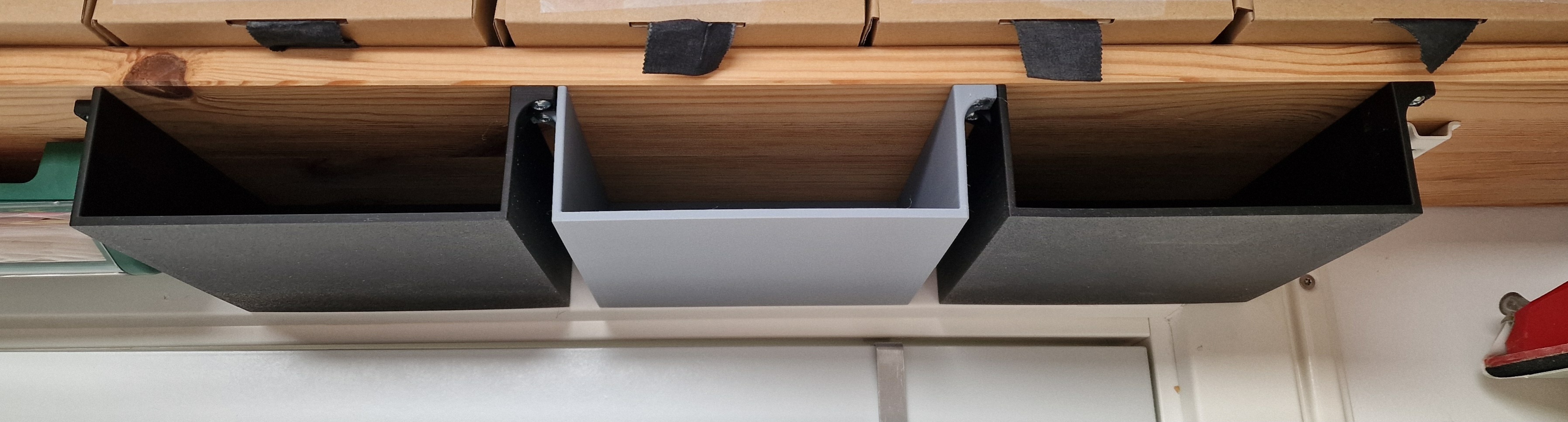 Under shelf