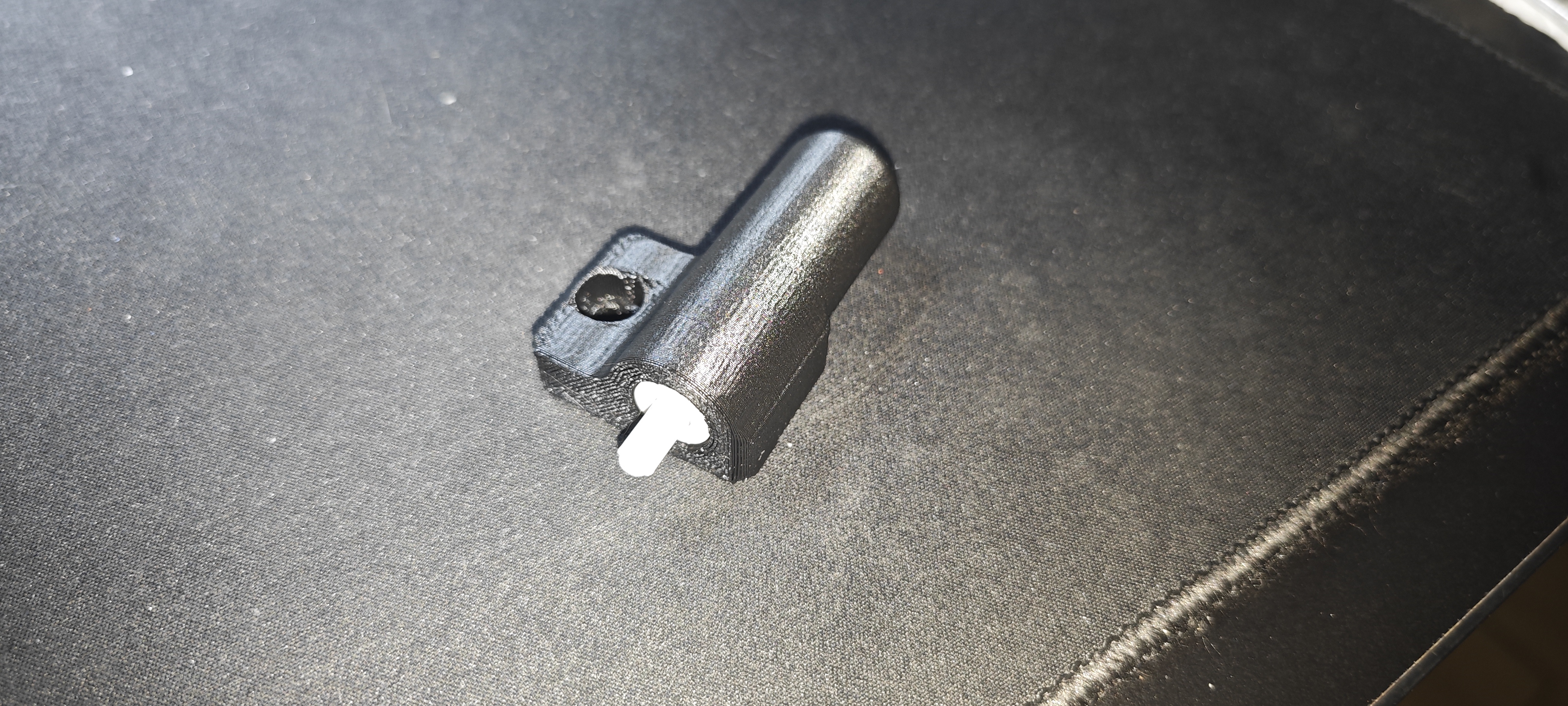 Soft close door dampner case mount for 3030 V-core 4 ratrig